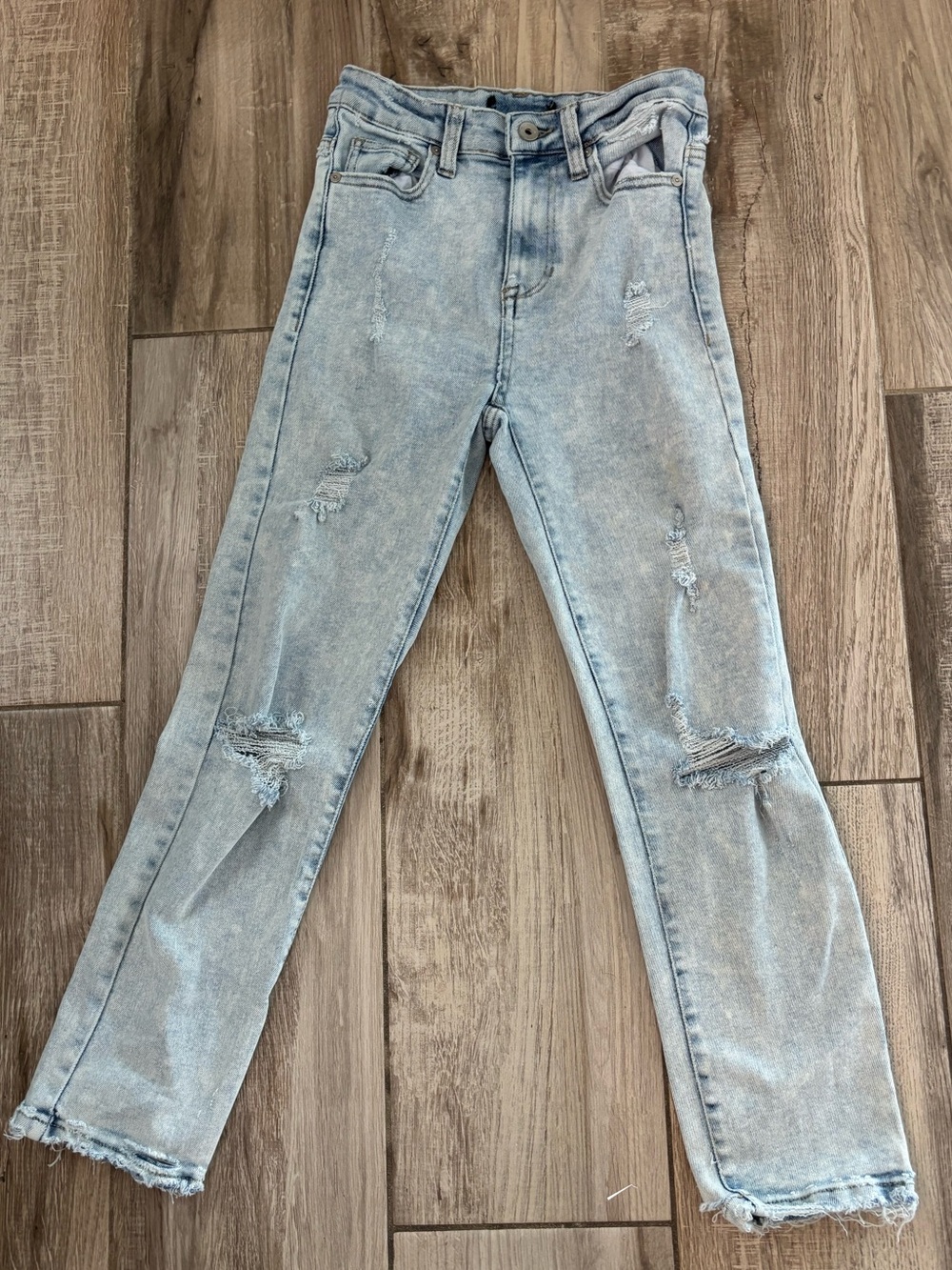 Kendall & Kylie Light Blue Distressed Skinny Jeans size 0